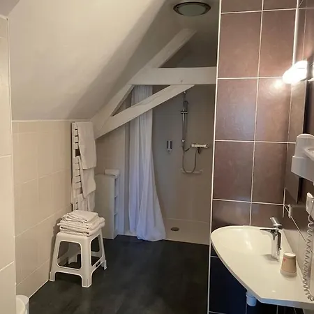 Du Chateau فندق Bouloire